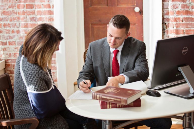 How Personal Injury Attorney Provide Legal Representation To Accident